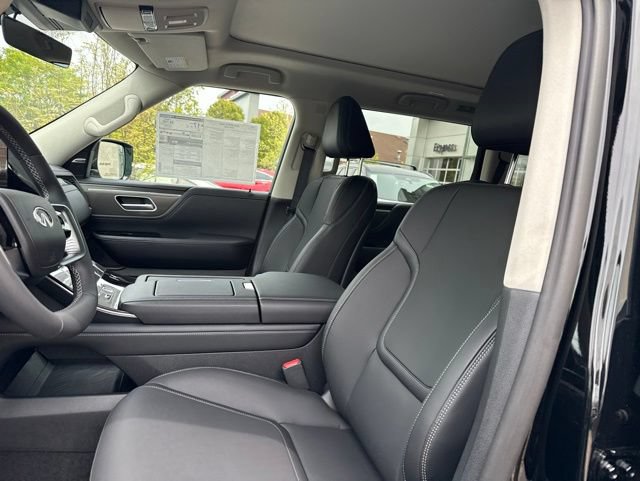 New 2026 INFINITI QX80 Pure w/ Cargo Package AWD/4WD image 10
