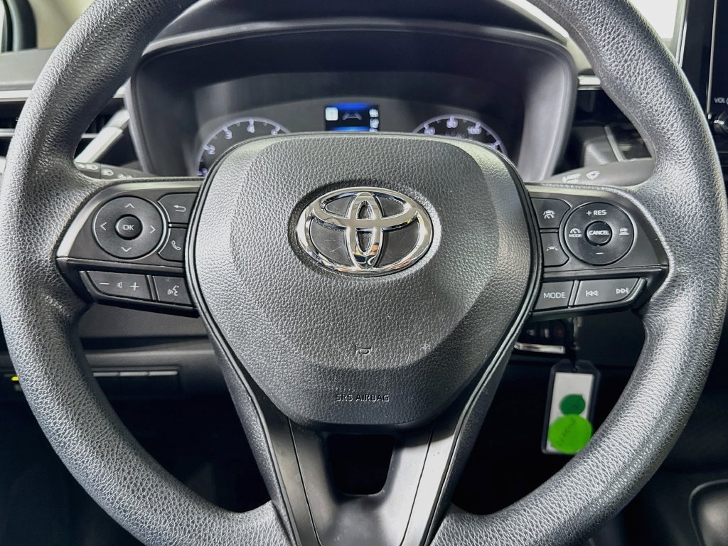 Used 2024 Toyota Corolla LE FWD image 28