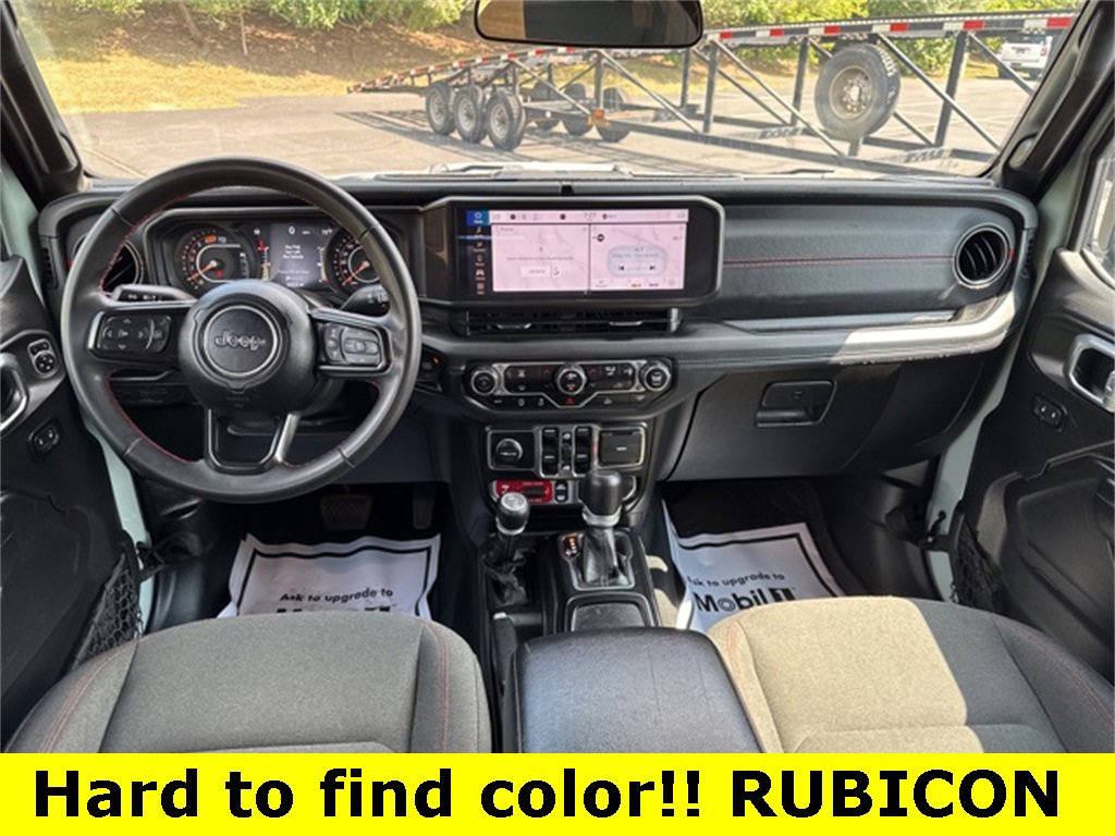Used 2024 Jeep Wrangler Rubicon image 23