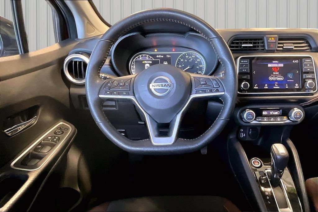 Used 2020 Nissan Versa SR FWD image 2