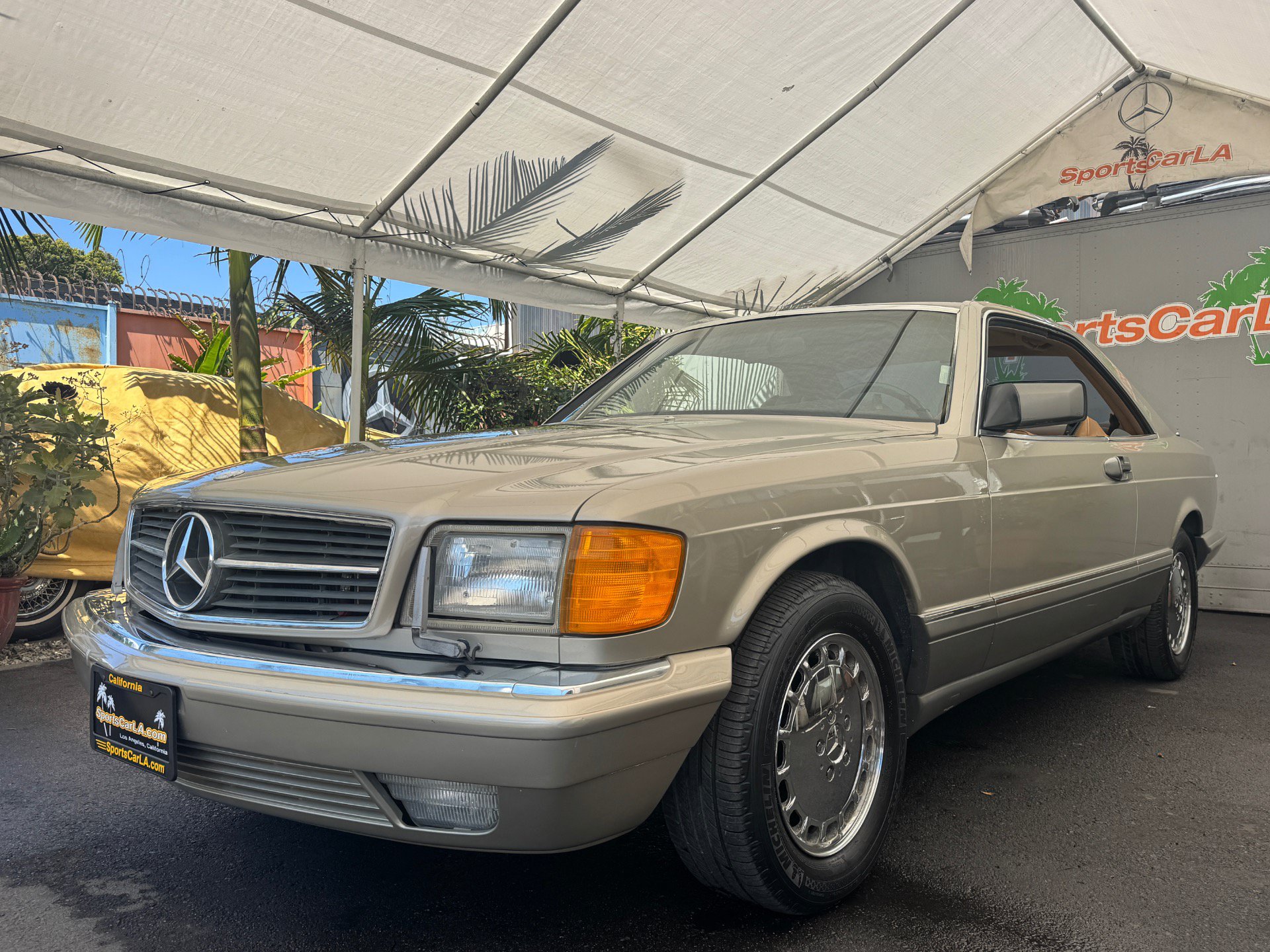 Used 1988 Mercedes-Benz 560 SEC image 2