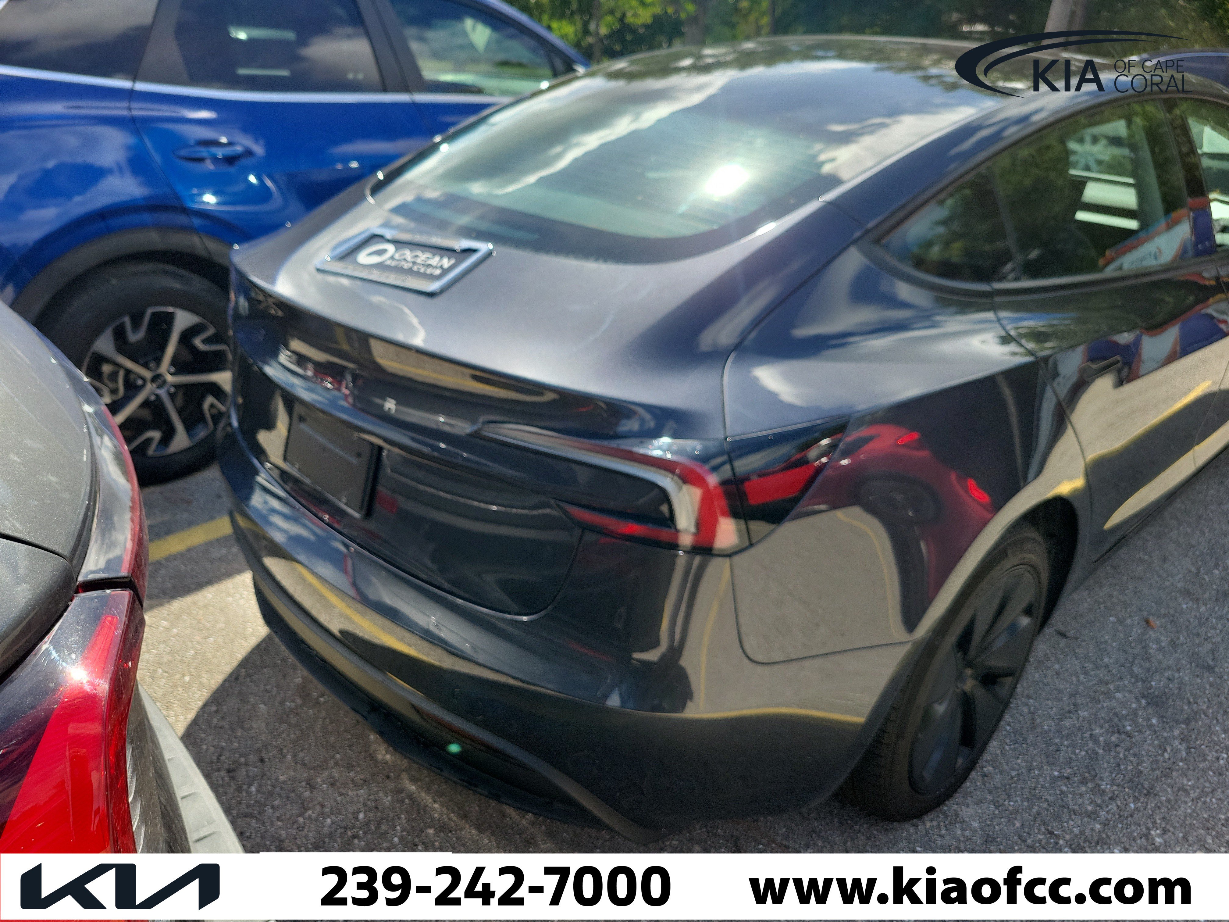 Used 2025 Tesla Model 3 Long Range RWD image 5