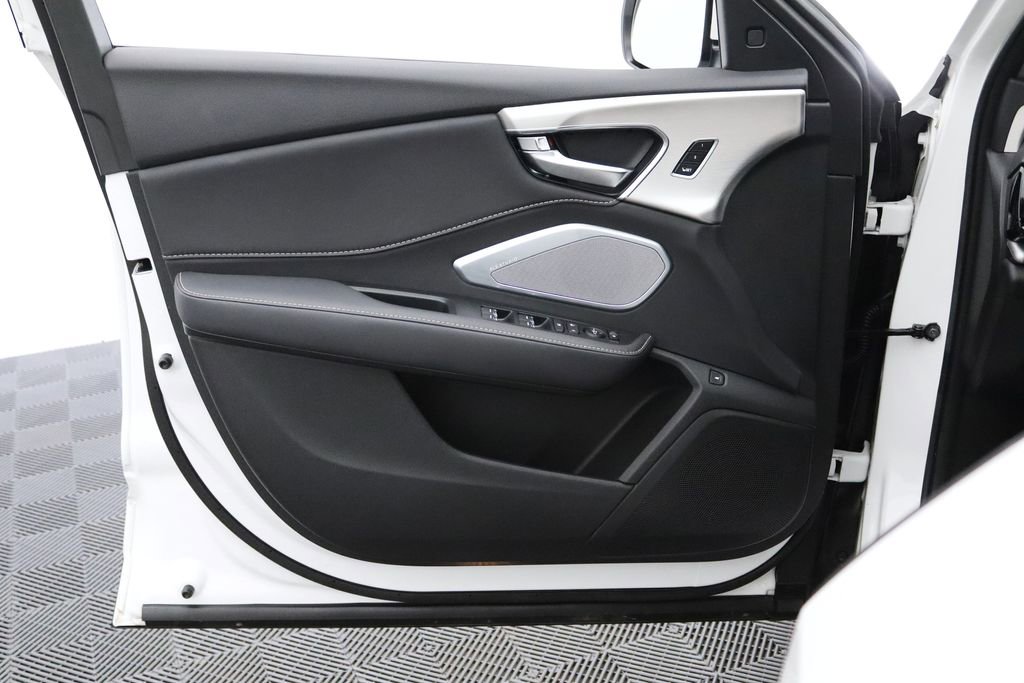 Used 2023 Acura RDX AWD w/ Technology Package image 11