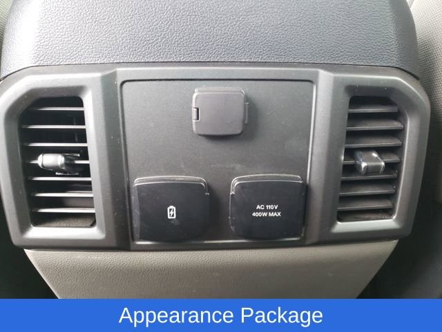 Used 2022 Ford F350 XLT w/ XLT Premium Package image 11