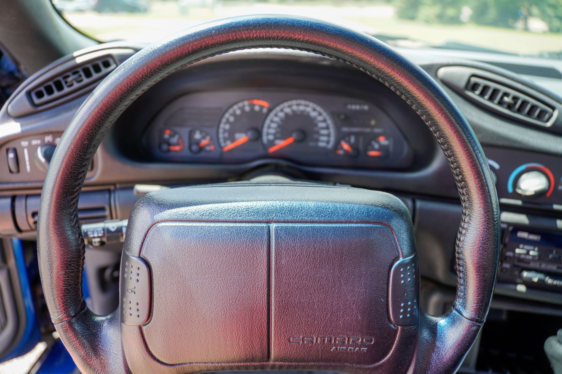 Used 1996 Chevrolet Camaro Z28 RWD image 17