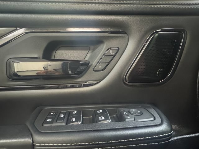 Used 2025 RAM 1500 Limited AWD/4WD image 18