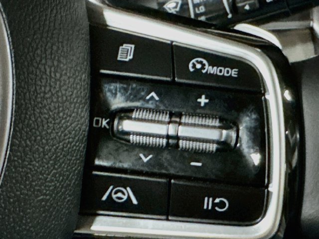Certified 2021 Kia Sorento S FWD image 10