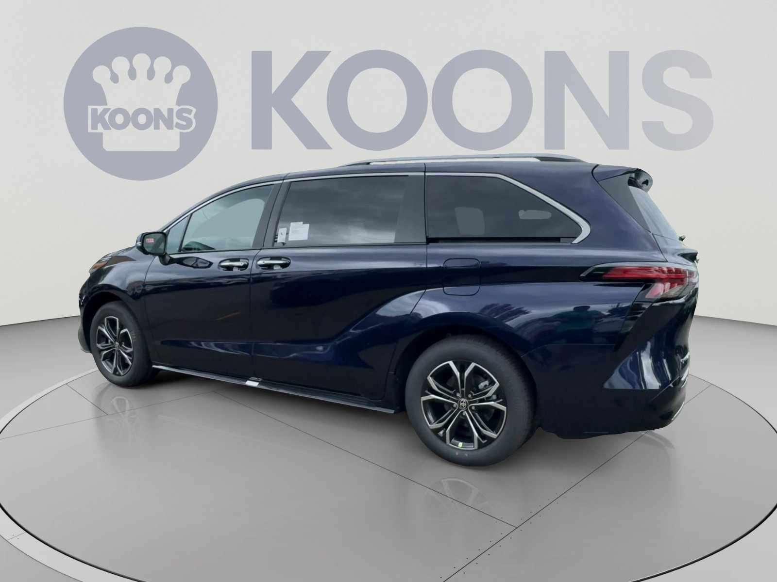 New 2026 Toyota Sienna Platinum AWD/4WD image 8