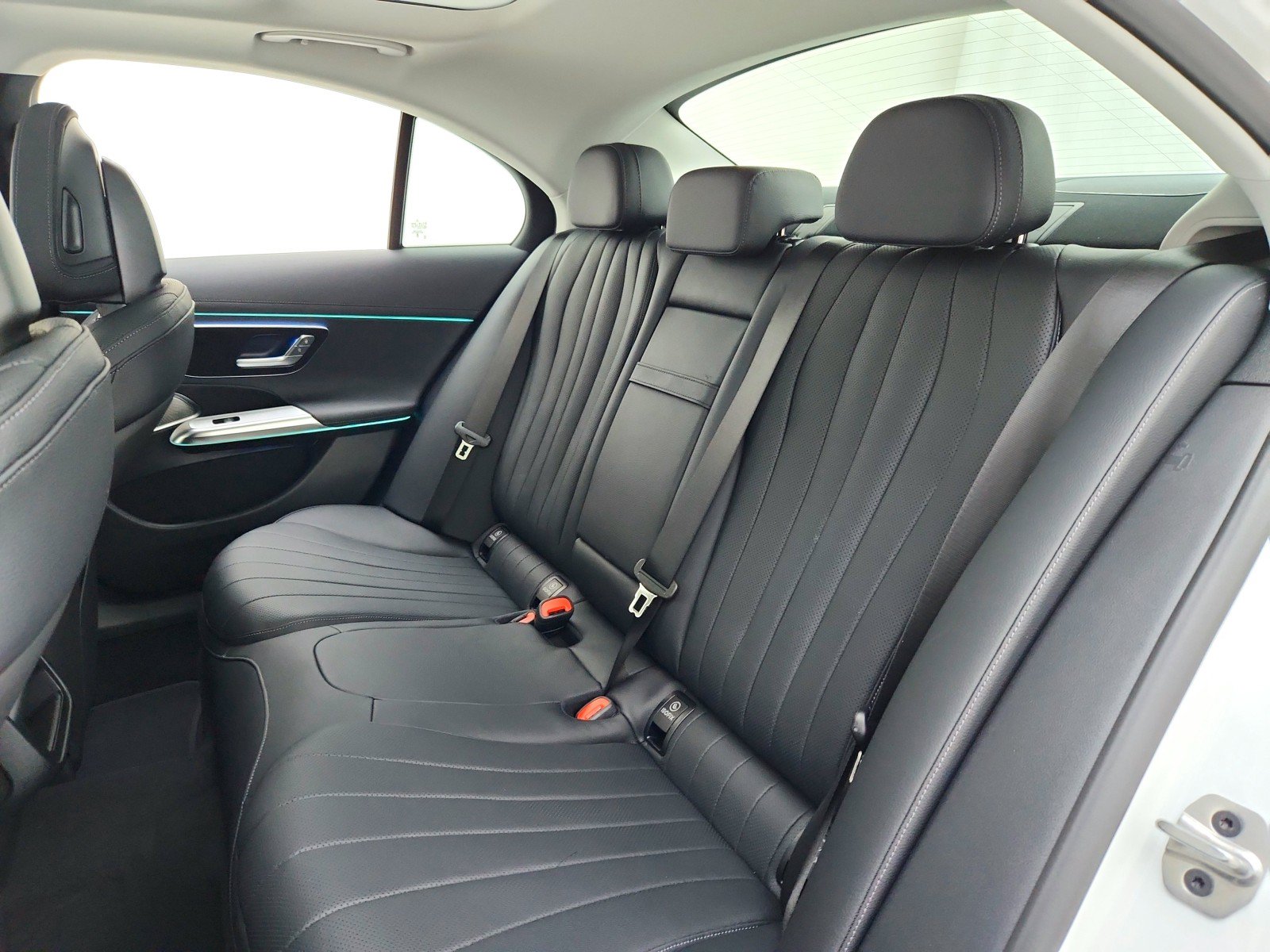 New 2026 Mercedes-Benz E 350 Sedan image 18