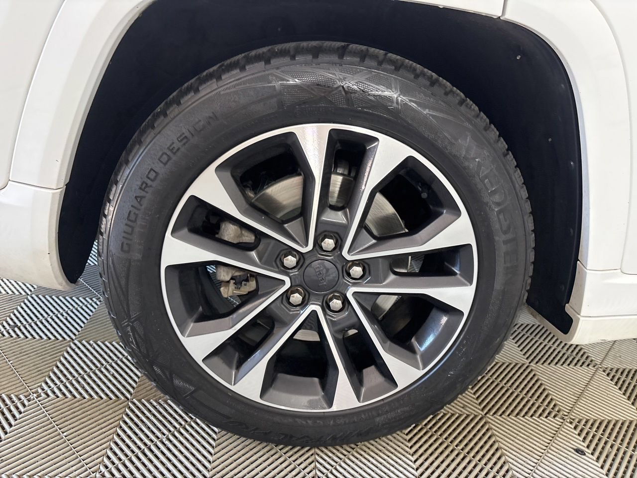 Used 2022 Jeep Grand Cherokee L Overland AWD/4WD image 37