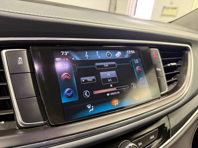 Used 2019 Buick Enclave Essence FWD image 19