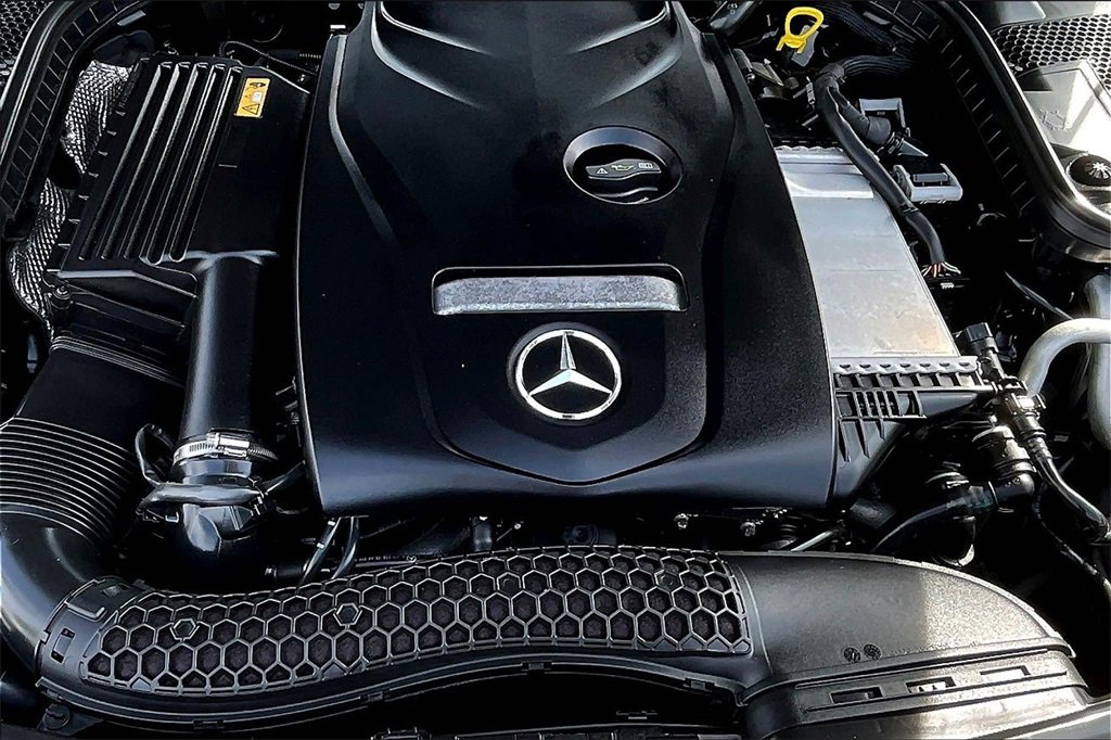 Used 2017 Mercedes-Benz C 300 4MATIC Sedan image 13