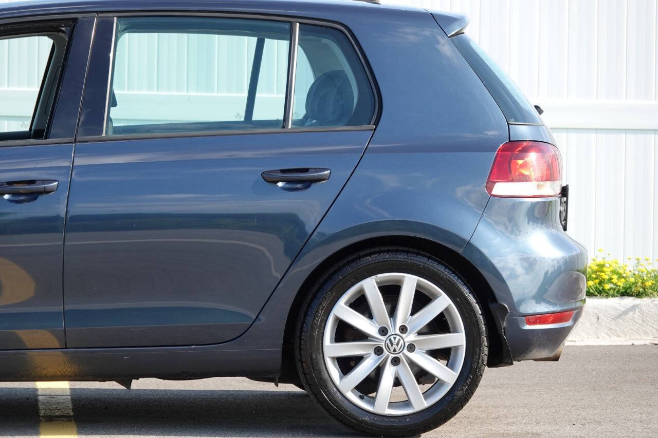 Used 2011 Volkswagen Golf TDI w/ Cold Weather Pkg FWD image 13
