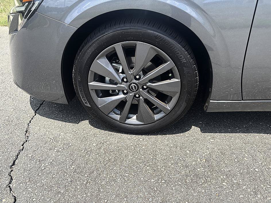 Certified 2026 Nissan Sentra SL w/ Floor Mat Package FWD image 9
