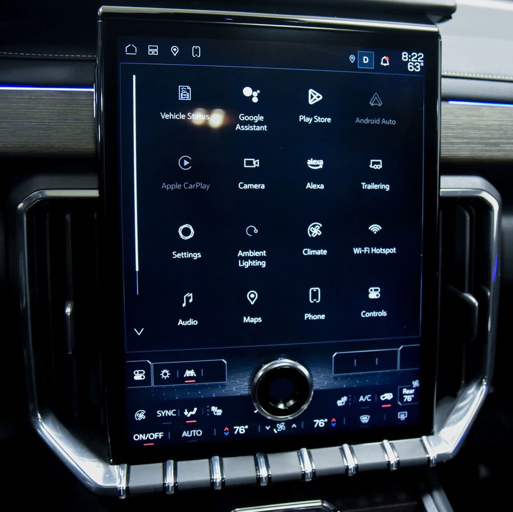 Used 2024 GMC Acadia Denali image 20