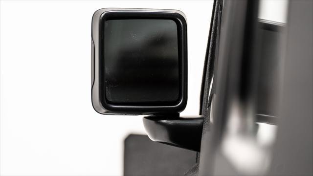 Used 2025 Jeep Gladiator Sport image 19