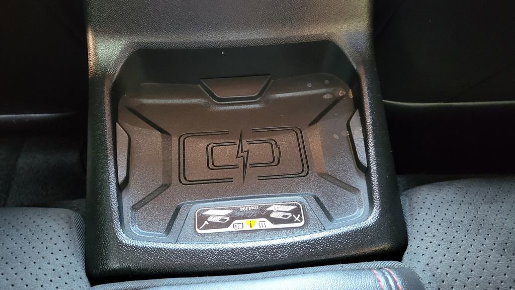 Used 2017 Chevrolet Camaro ZL1 image 23