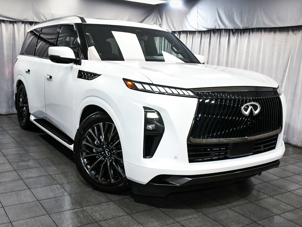Used 2026 INFINITI QX80 Autograph w/ Premium Cargo Package AWD/4WD image 3
