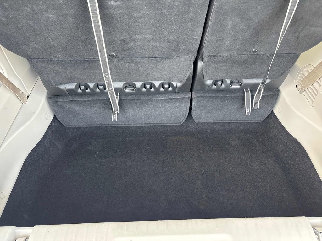 Used 2024 Chrysler Pacifica Touring-L image 47