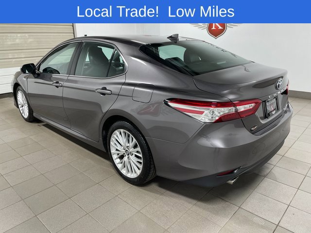 Used 2020 Toyota Camry XLE FWD image 4