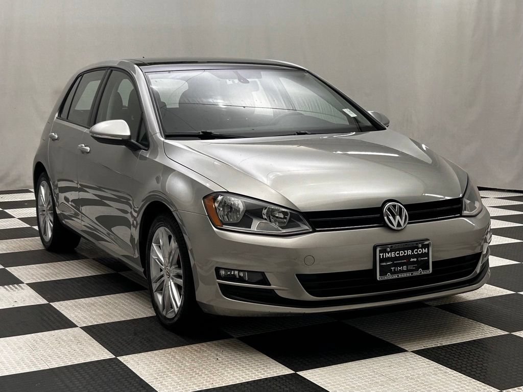 Used 2015 Volkswagen Golf TDI FWD image 2