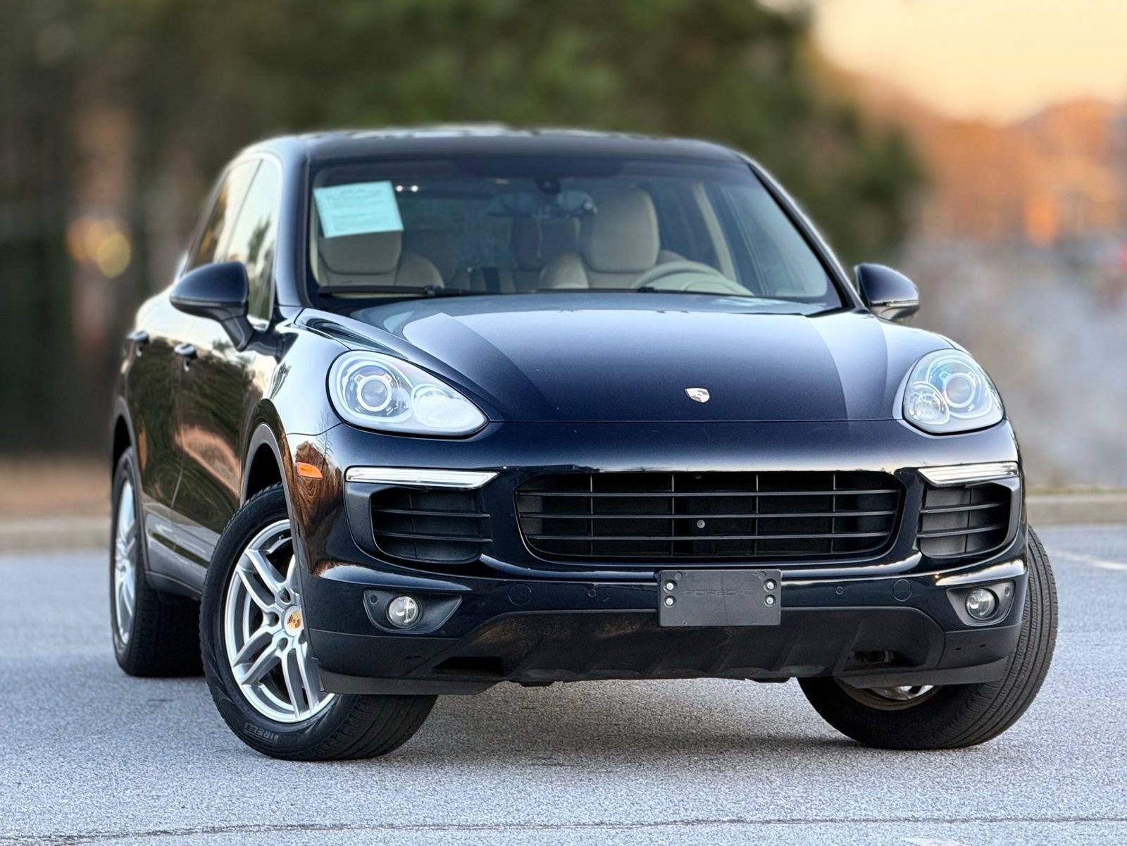 Used 2016 Porsche Cayenne image 3