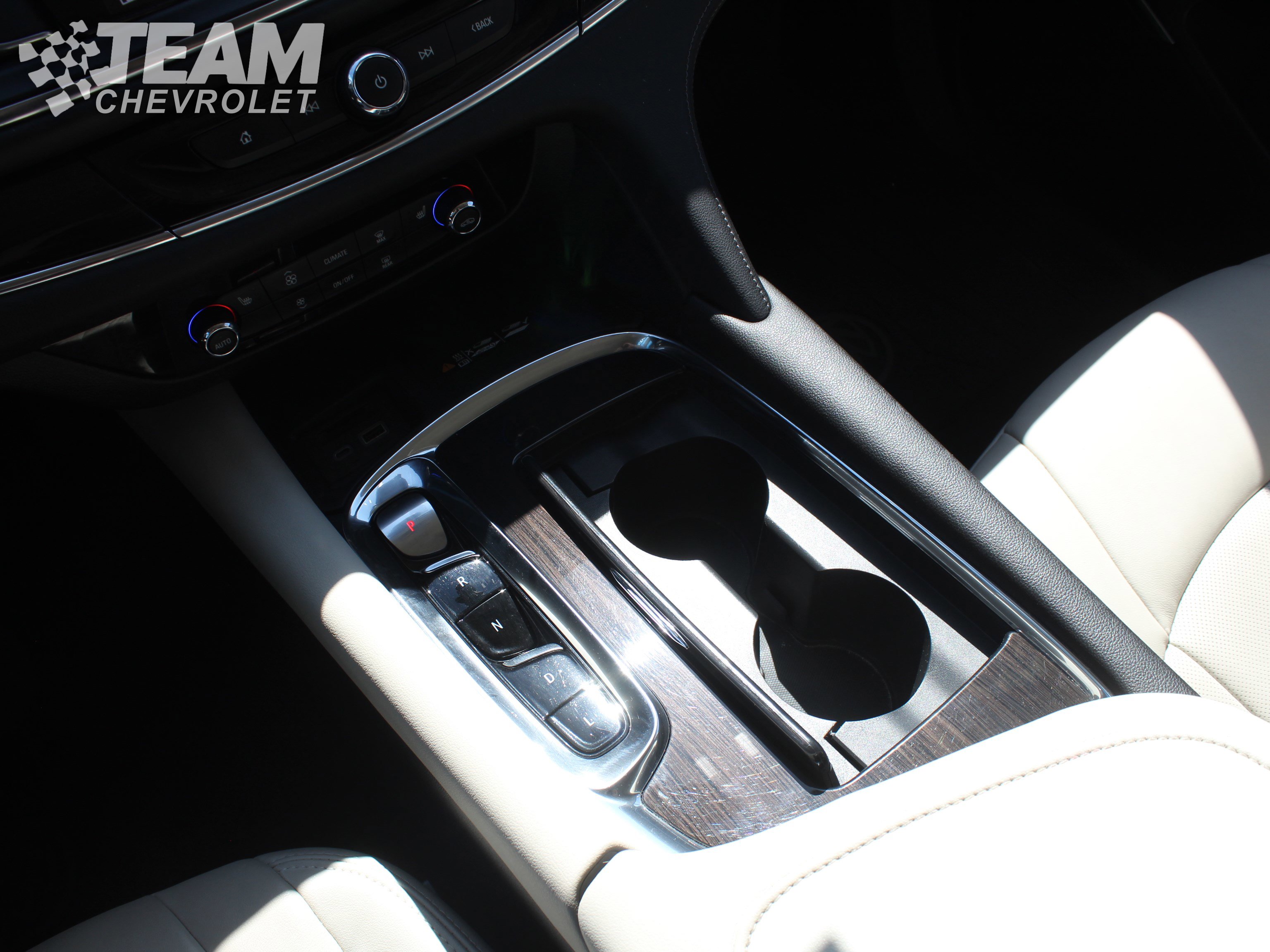 Used 2023 Buick Enclave Essence w/ Experience Buick Package AWD/4WD image 19