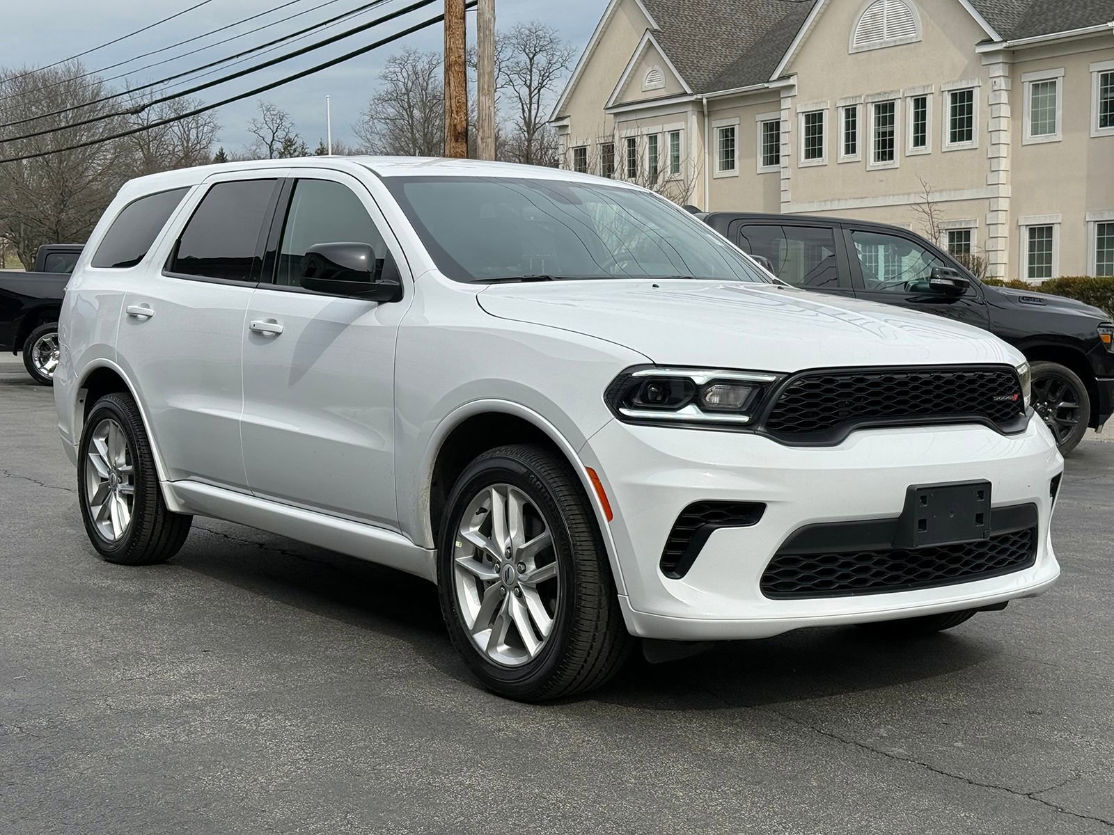 Used 2026 Dodge Durango GT image 1