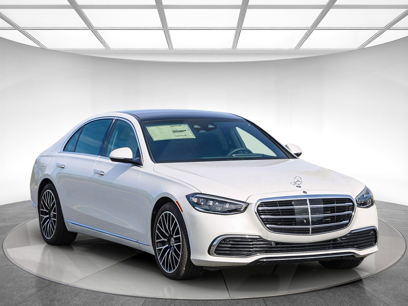 New 2024 Mercedes-Benz S 580 4MATIC Sedan image 5
