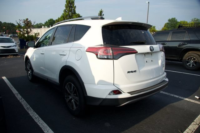 Used 2018 Toyota RAV4 XLE w/ Plus Extra Value Package AWD/4WD image 4
