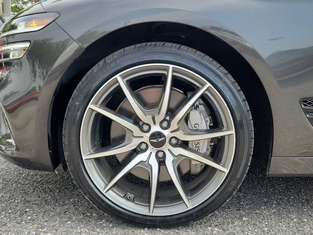 Used 2025 Genesis G70 2.5T AWD/4WD image 6