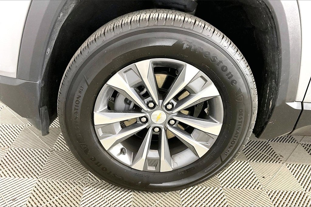 Used 2025 Chevrolet Equinox LT image 7