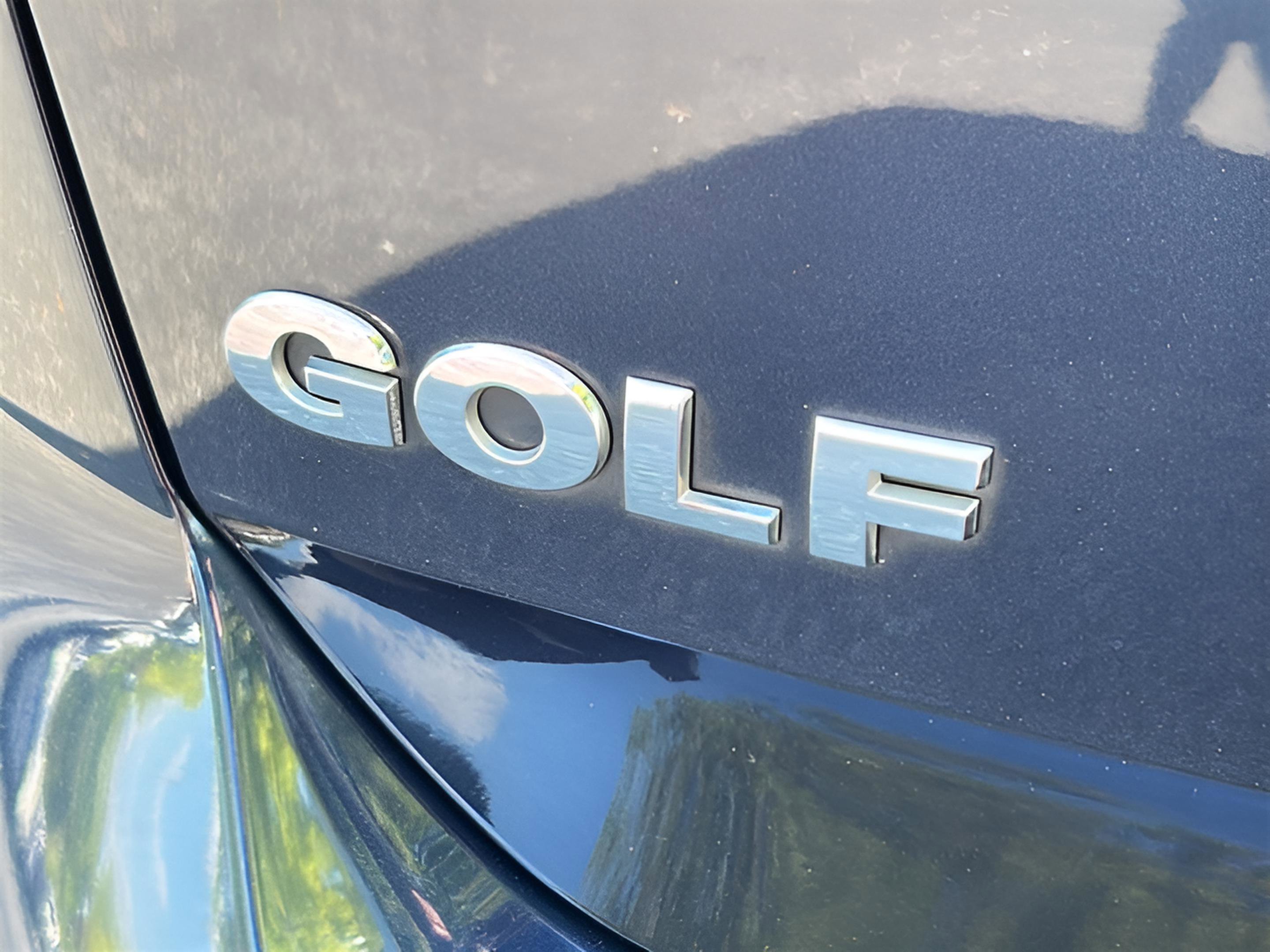 Used 2017 Volkswagen Golf Wolfsburg Edition FWD image 29