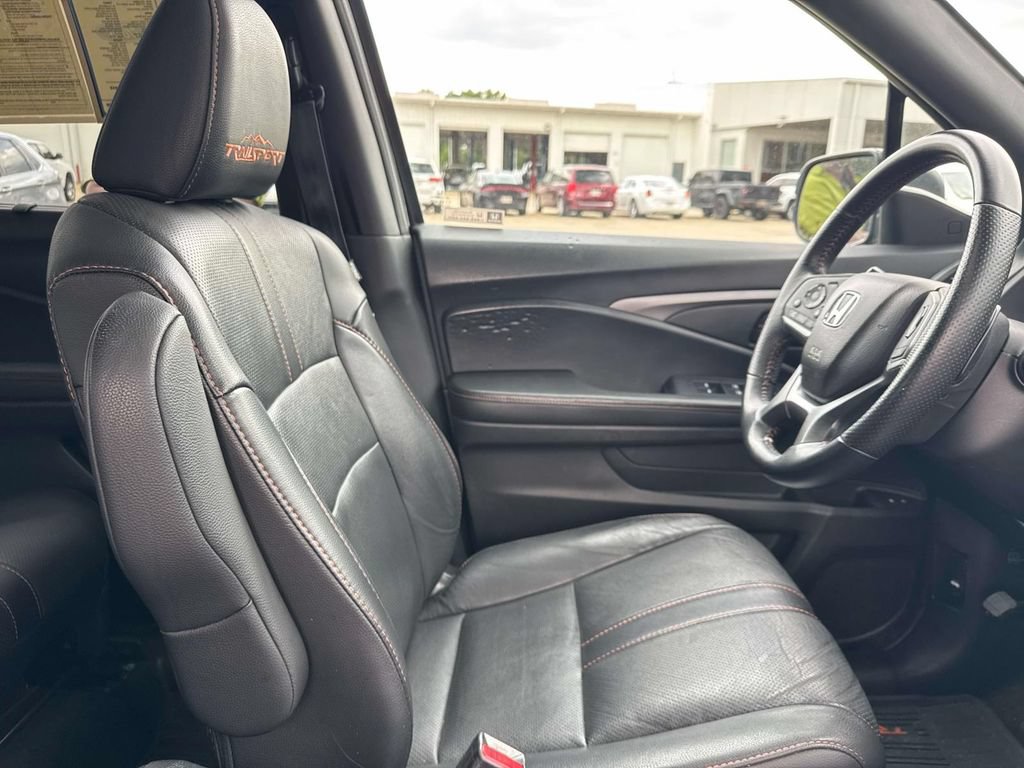 Used 2022 Honda Passport TrailSport image 14