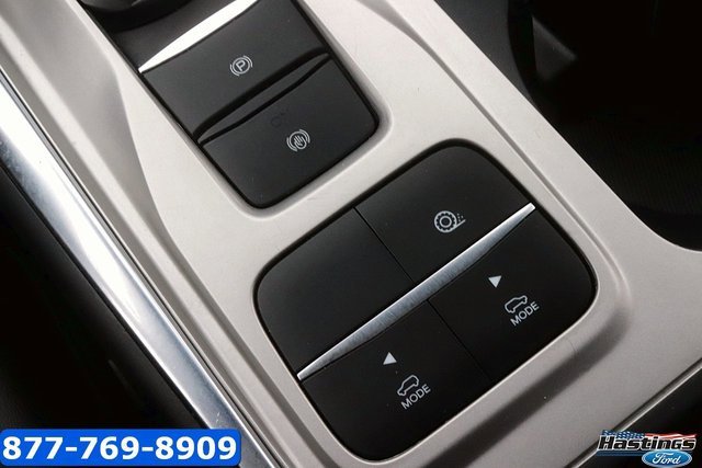 Certified 2022 Ford Explorer XLT w/ Equipment Group 202A image 22