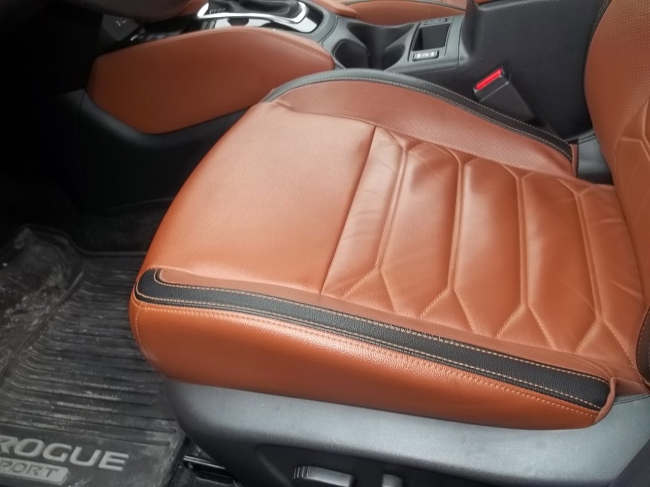 Used 2019 Nissan Rogue SL w/ Premium Package image 8