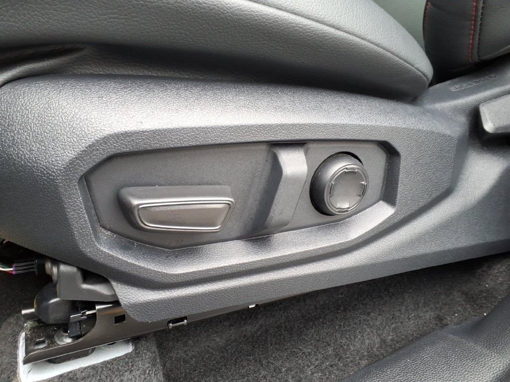 Certified 2025 Toyota Tacoma TRD Pro AWD/4WD image 3
