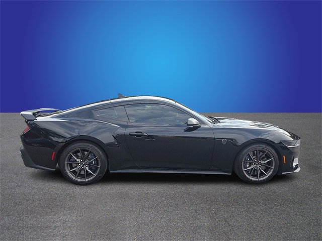 Used 2025 Ford Mustang Dark Horse image 4