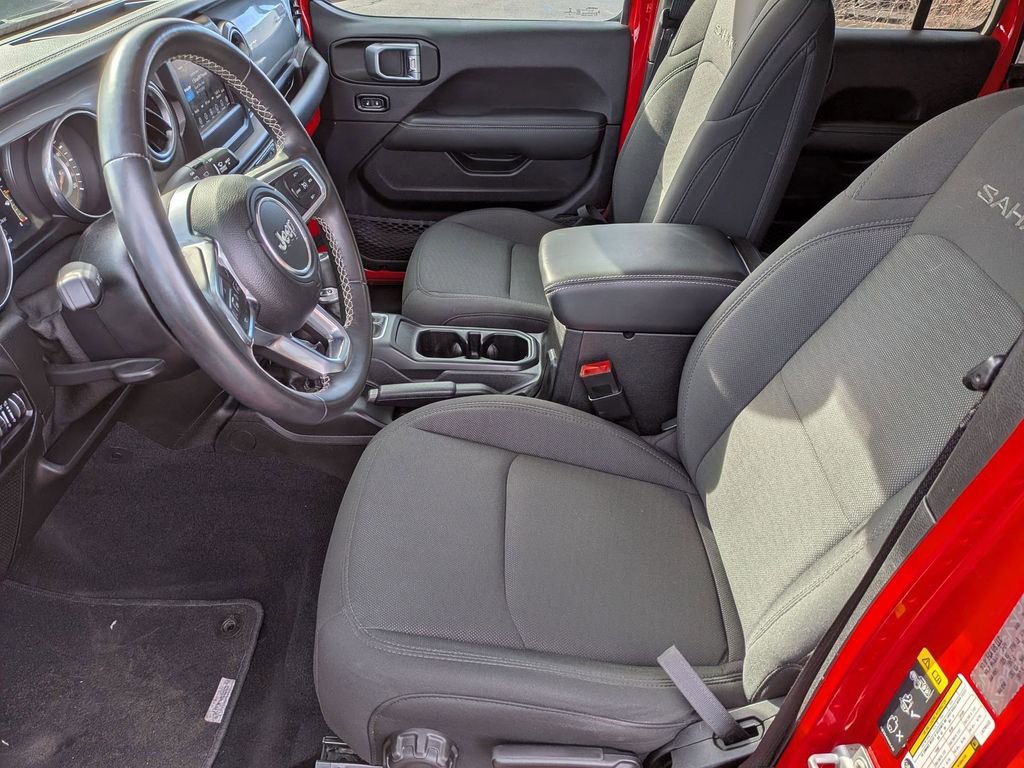 Used 2020 Jeep Wrangler Unlimited Sahara AWD/4WD image 14