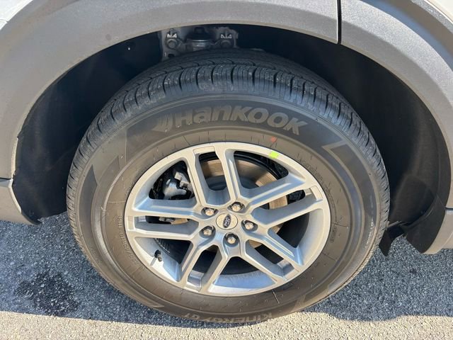 Used 2026 Ford Explorer Active image 20