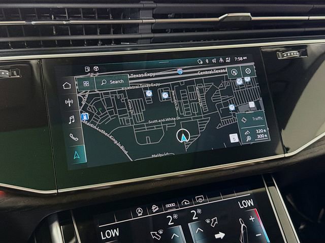 Used 2022 Audi Q8 Premium Plus image 16