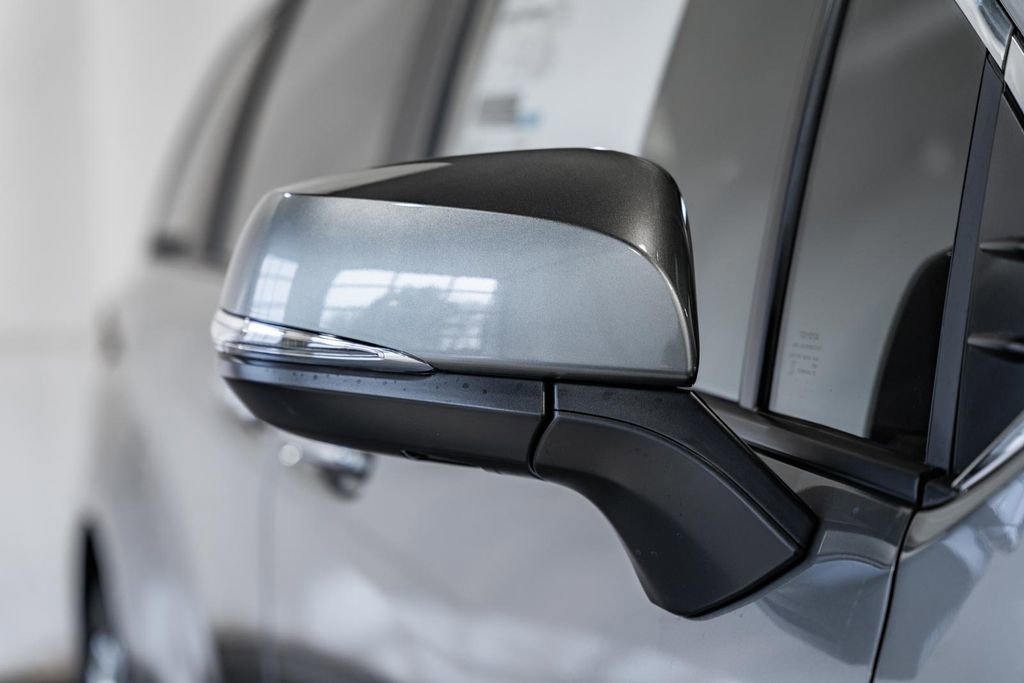 New 2026 Toyota Sienna Limited image 16