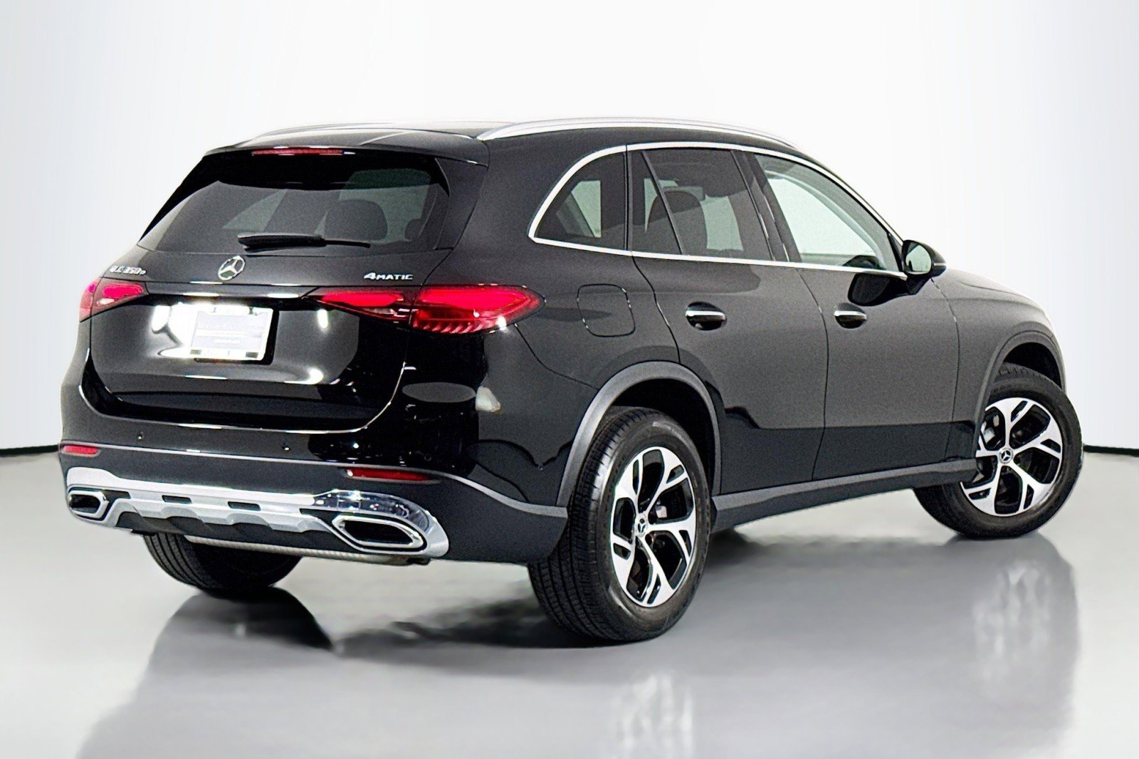 Certified 2025 Mercedes-Benz GLC 350e 4MATIC image 12