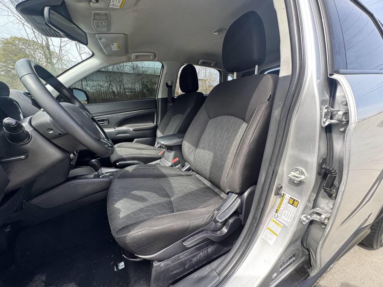 Used 2020 Mitsubishi Outlander Sport SE FWD image 5