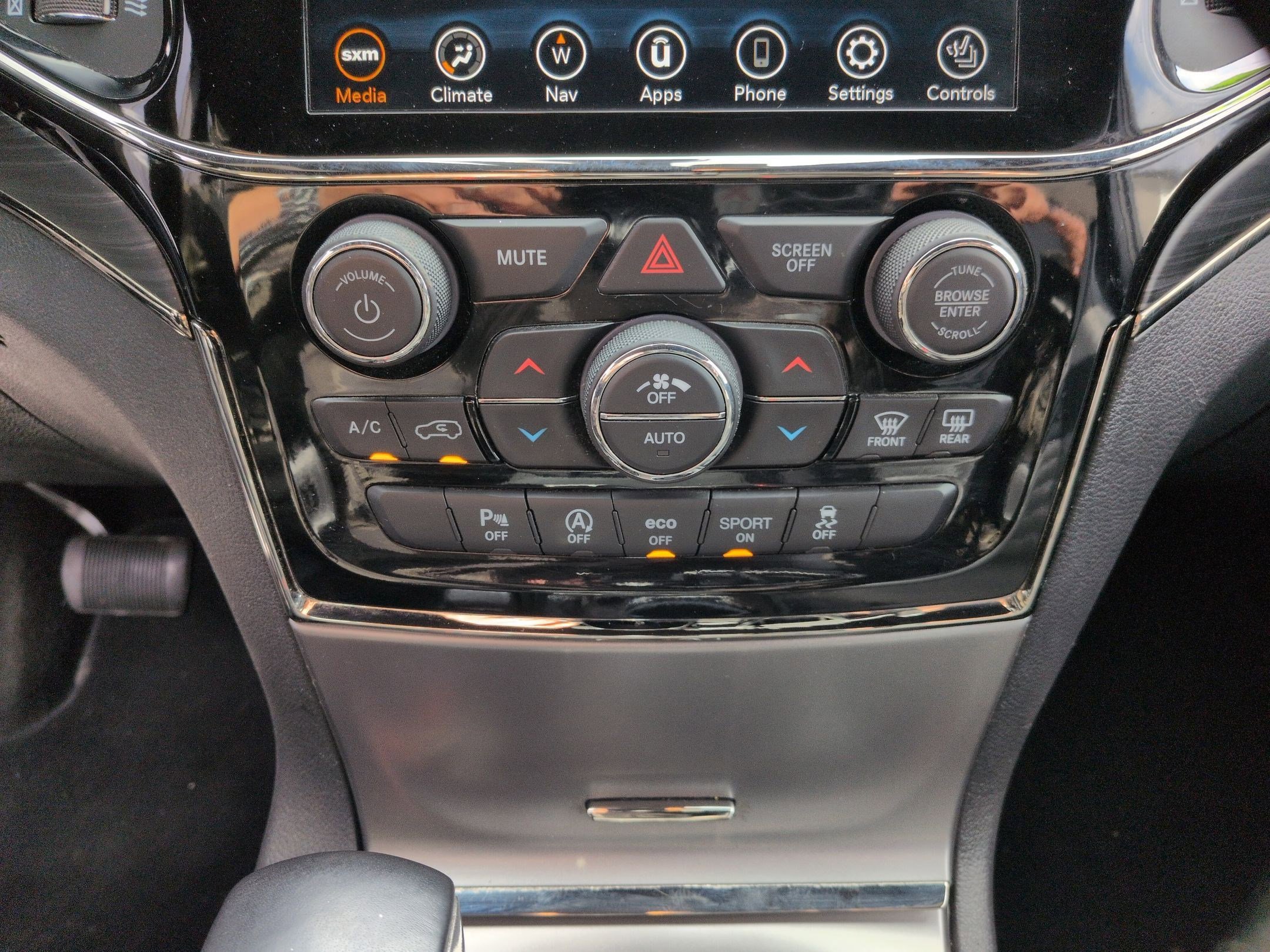 Used 2020 Jeep Grand Cherokee Limited X AWD/4WD image 13