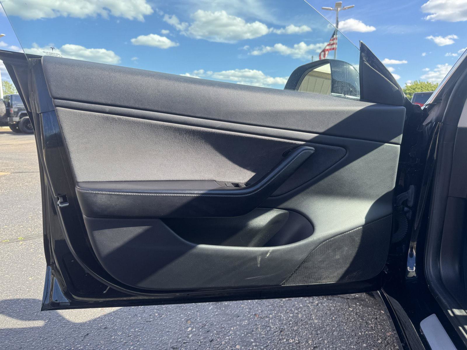 Used 2018 Tesla Model 3 Long Range AWD/4WD image 10