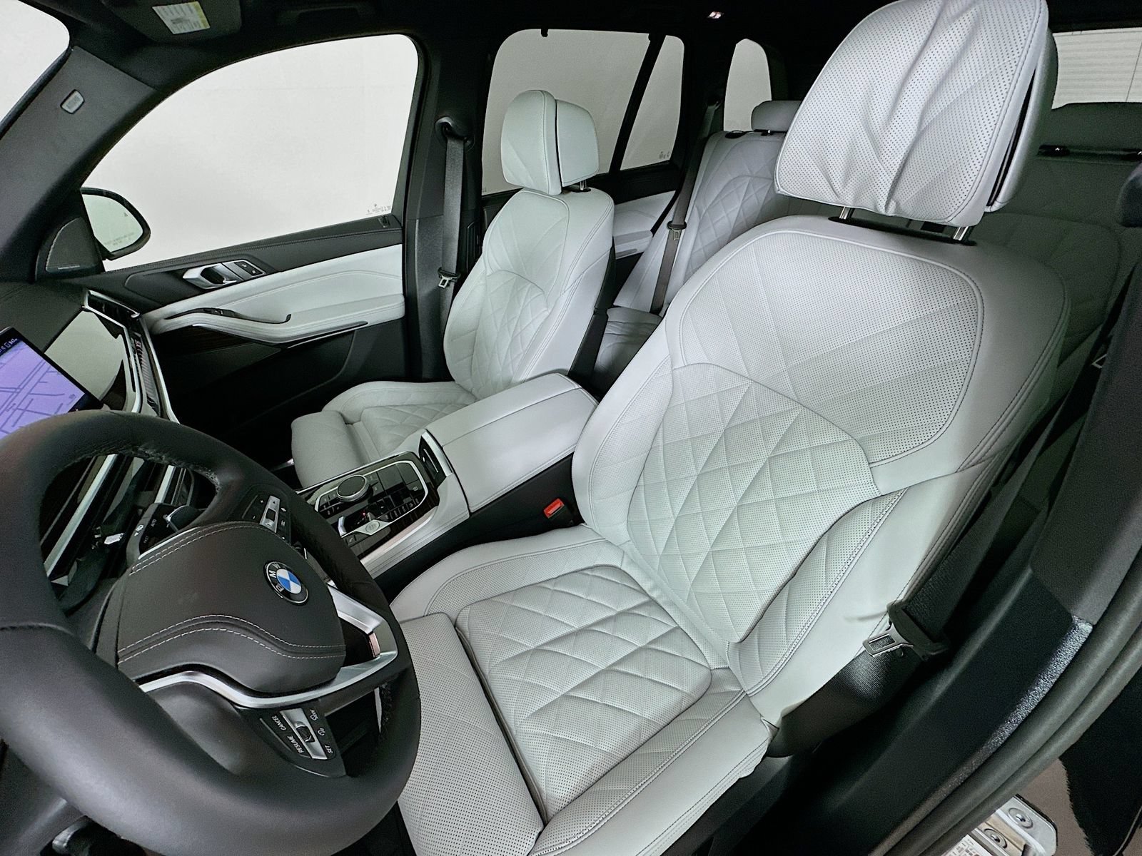 New 2026 BMW X5 xDrive40i AWD/4WD image 33