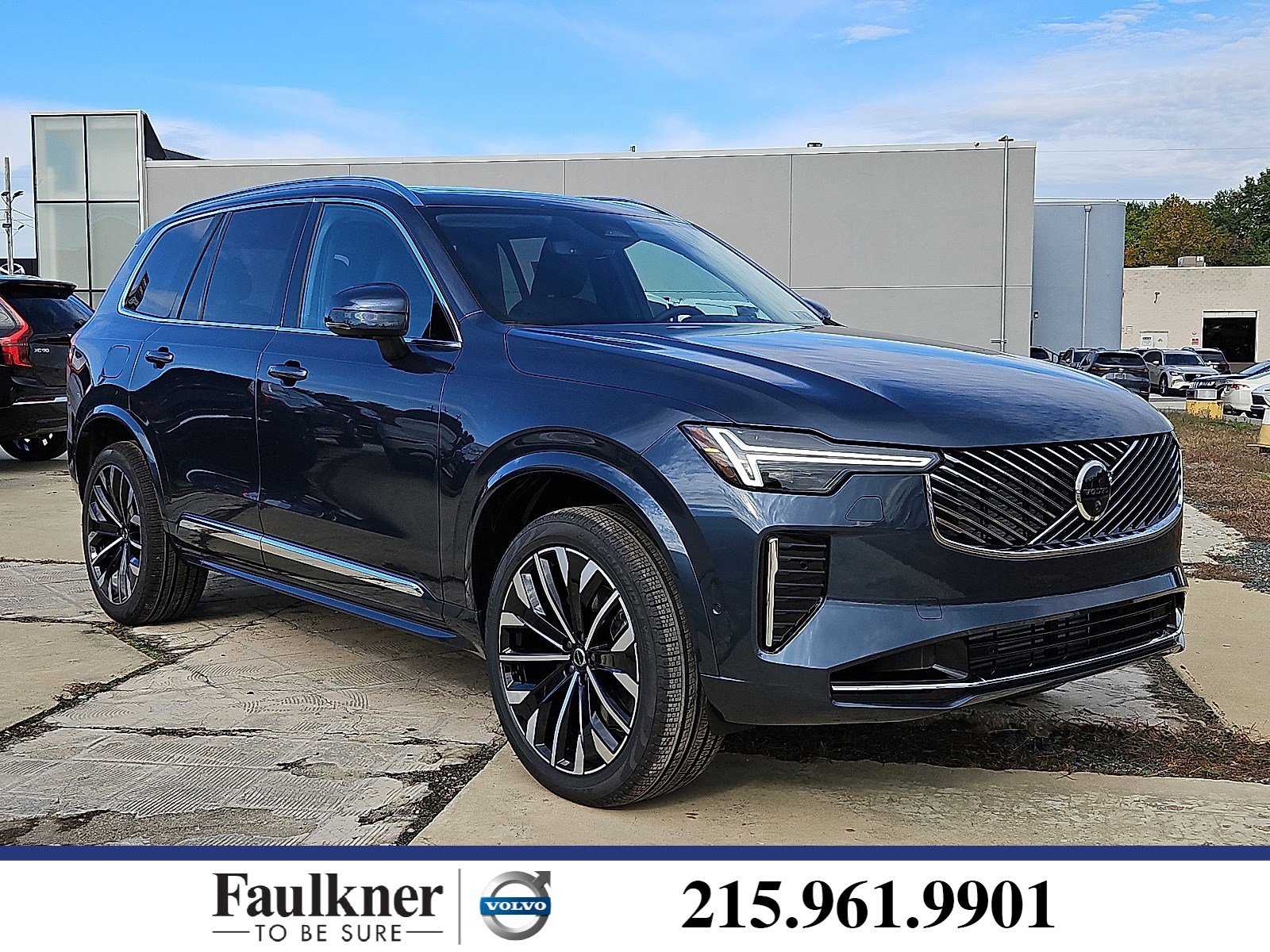 New 2026 Volvo XC90 T8 Plus video 1