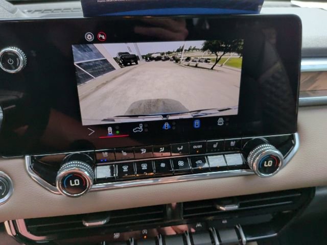 Used 2025 GMC Canyon Denali AWD/4WD image 31