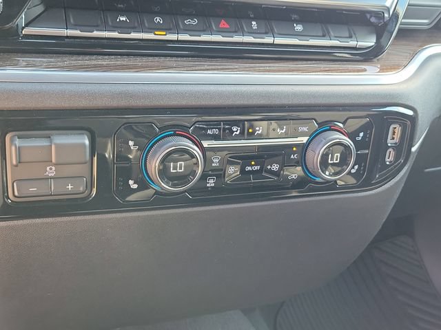 Certified 2026 Chevrolet Silverado 1500 RST AWD/4WD image 33